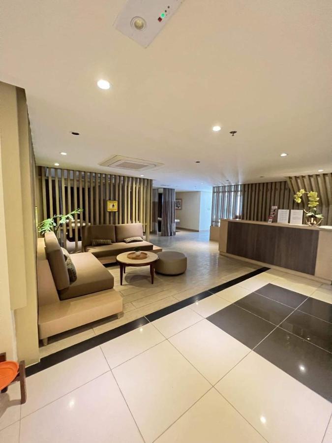 Bgc, Uptown Parksuites Tower 2 达义 外观 照片